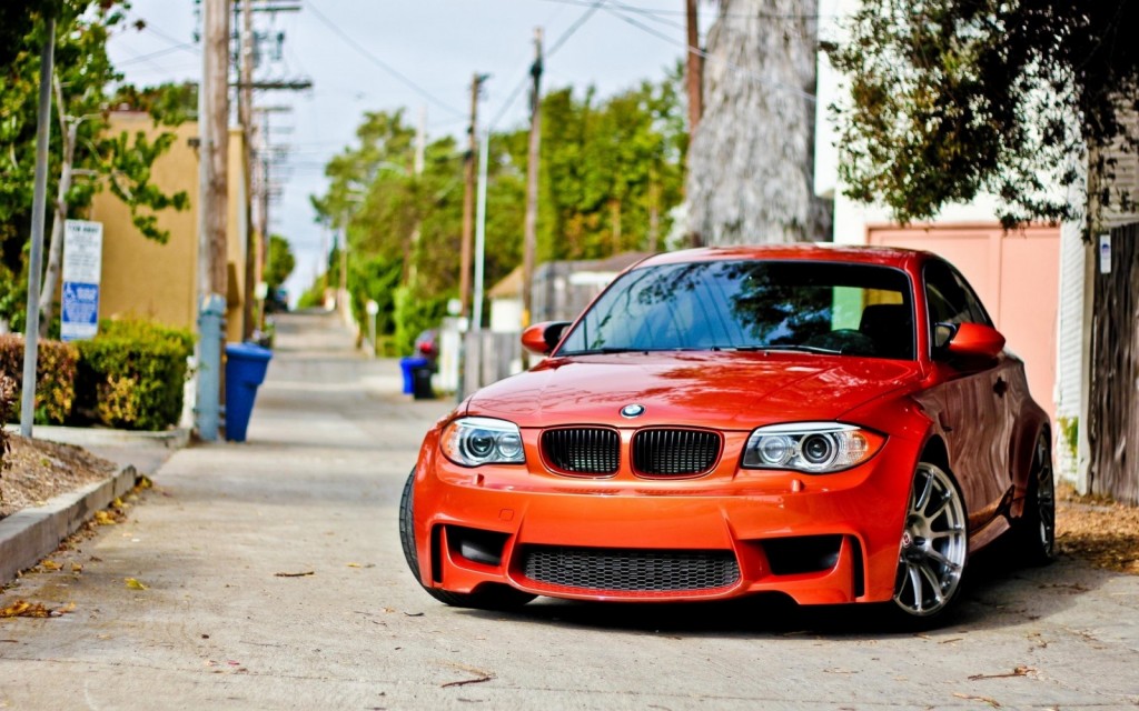 2012-BMW-1M-3_0-liter-V6-335hp-2560x1600-HD